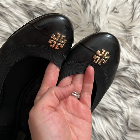 Tory Burch ballet flats 7 1/2 black - Picture 10 of 12